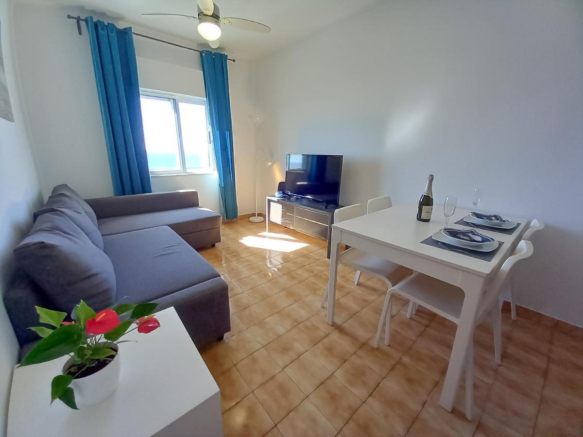 Mira Atlantico 13- Terraco Com Vista Mar E Cidade, Wifi, 80Mt Praia Quarteira Eksteriør billede