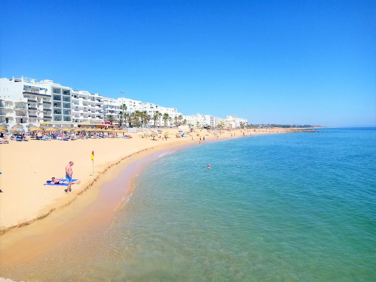 Mira Atlantico 13- Terraco Com Vista Mar E Cidade, Wifi, 80Mt Praia Quarteira Eksteriør billede